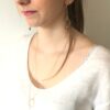Boucles d'oreilles asymétriques écrous turquoise Oh la la ! - vue portées.
