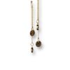 Boucles d'oreilles asymétriques longues écrous noir Oh la la ! - vue de près.