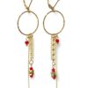 Boucles d'oreilles chaînes écrous rouge Oh la la ! - vue de près.
