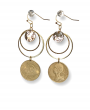 Boucles d'oreilles en laiton doré à l'or fin Margaux Coquelicot.