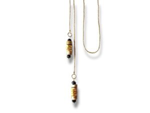 Collier cravate écrous noir Oh la la ! de Margaux Coquelicot.