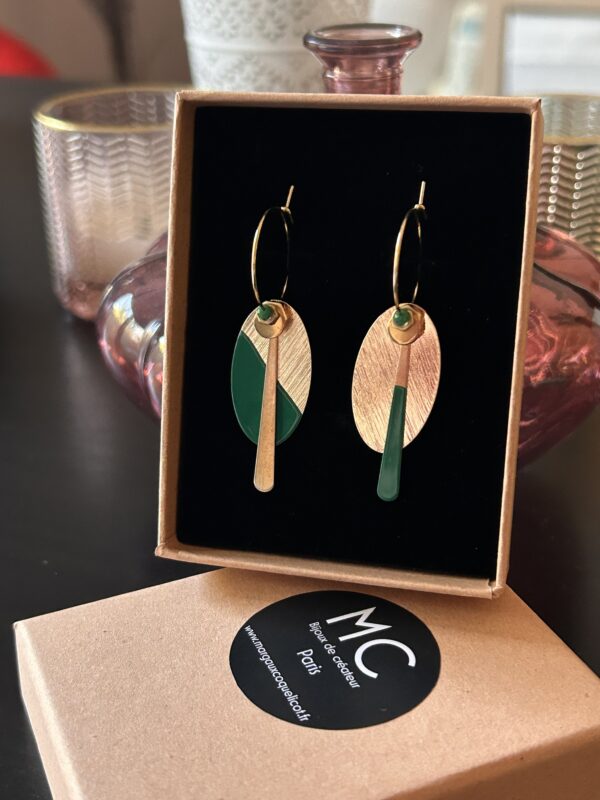 BO EMAIL OVAL B VERT Boucles d'oreilles écrous oval émail vert Oh la la !