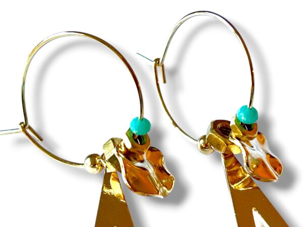 Boucles d'oreilles créoles écrous triangle émail turquoise Oh la la !