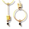 Boucles d'oreilles écrous asymétriques rond noir